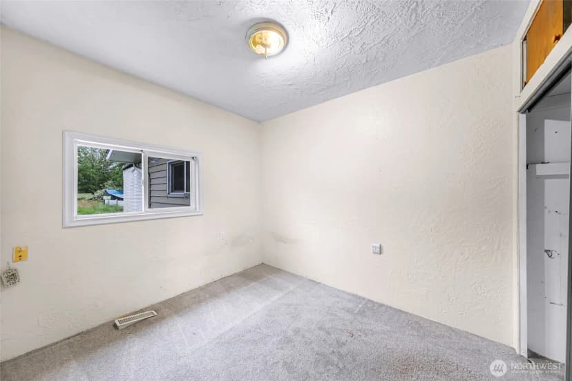 Property photo for 8739 F And S Grade Rd, Sedro Woolley photo 8