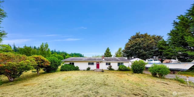 Property photo for 8739 F And S Grade Rd, Sedro Woolley photo 2