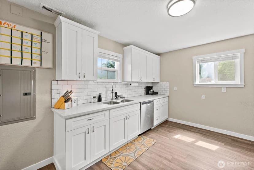 Property photo for 9413 356th Street Court S, Roy photo 14