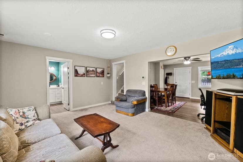 Property photo for 9413 356th Street Court S, Roy photo 12