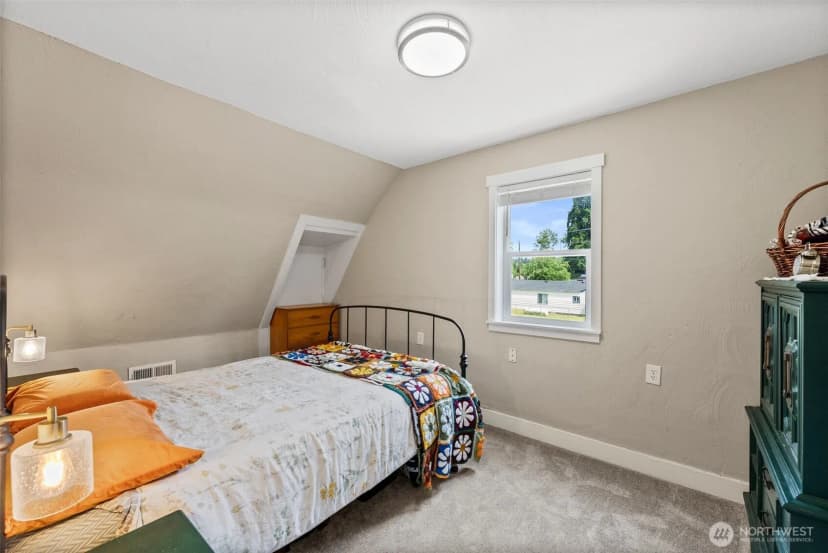 Property photo for 9413 356th Street Court S, Roy photo 20