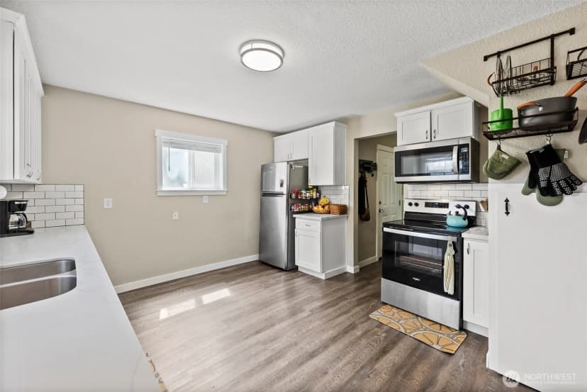 Property photo for 9413 356th Street Court S, Roy photo 15