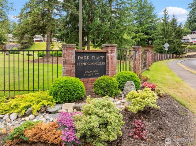 Property photo for 2104 7th Avenue Sw, Puyallup