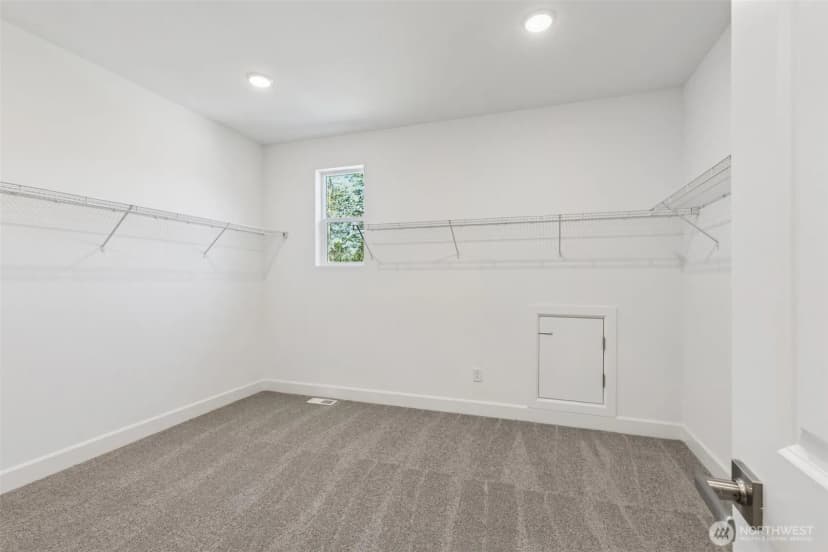 Property photo for 10630 134th Drive Ne #112, Lake Stevens photo 36