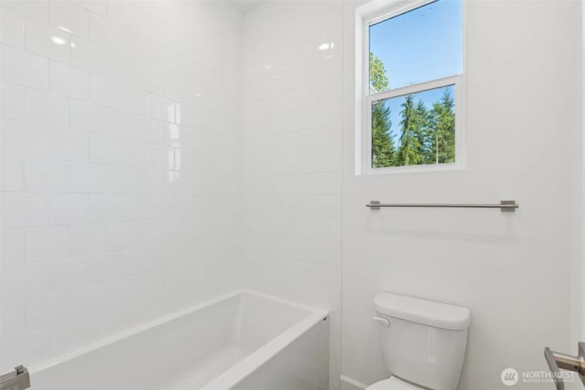 Property photo for 10630 134th Drive Ne #112, Lake Stevens photo 25