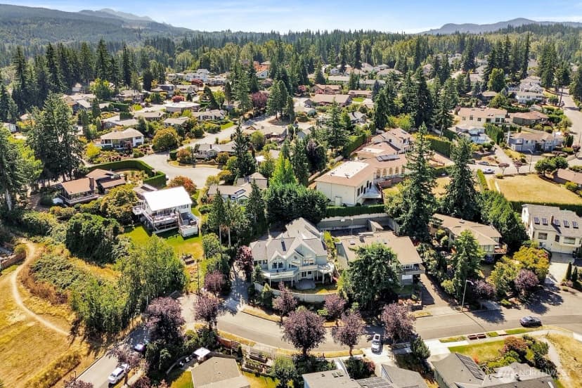Property photo for 1720 Edwards Court, Bellingham photo 40
