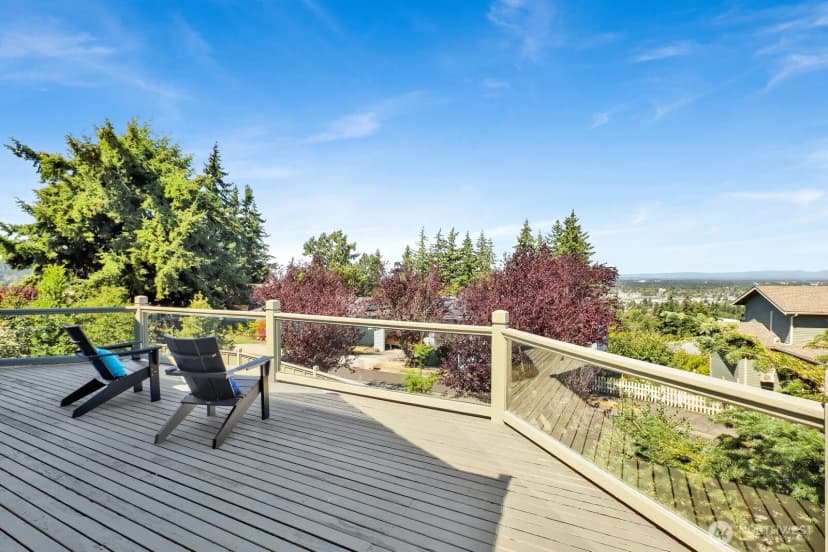 Property photo for 1720 Edwards Court, Bellingham photo 9