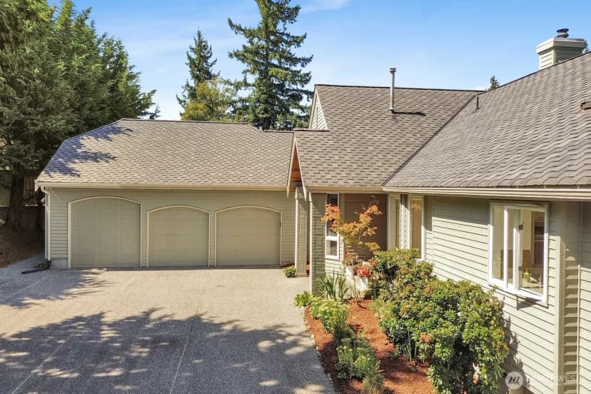 Property photo for 1720 Edwards Court, Bellingham photo 39