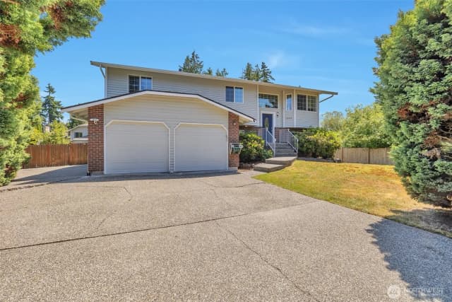 Property photo for 7906 211 Place Sw, Edmonds