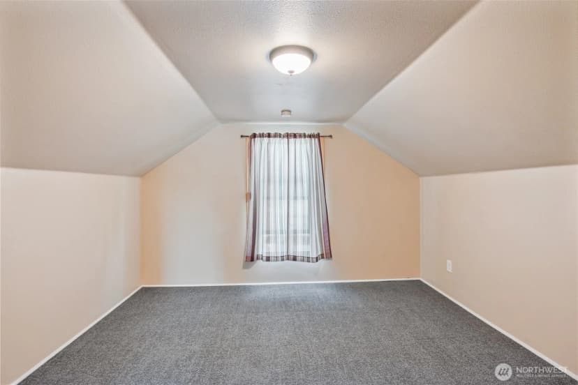 Property photo for 4656 Ocean Beach Highway, Longview photo 19