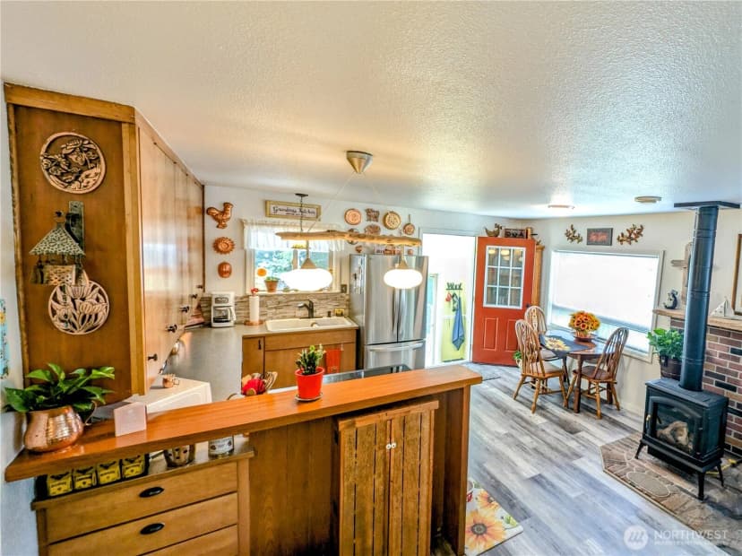 Property photo for 1215 273rd Place, Ocean Park photo 10