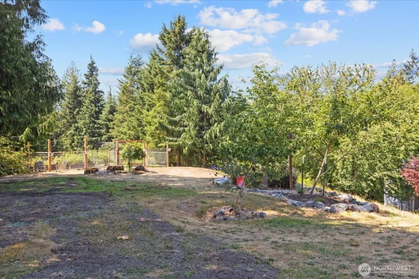 Property photo for 4717 188th Street Nw, Stanwood photo 35