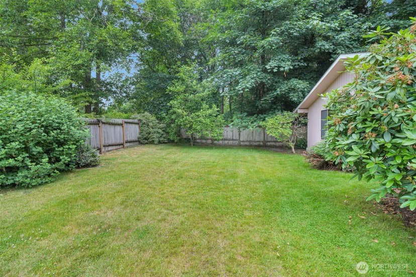 Property photo for 2004 Sw 306th Place, Federal Way photo 12