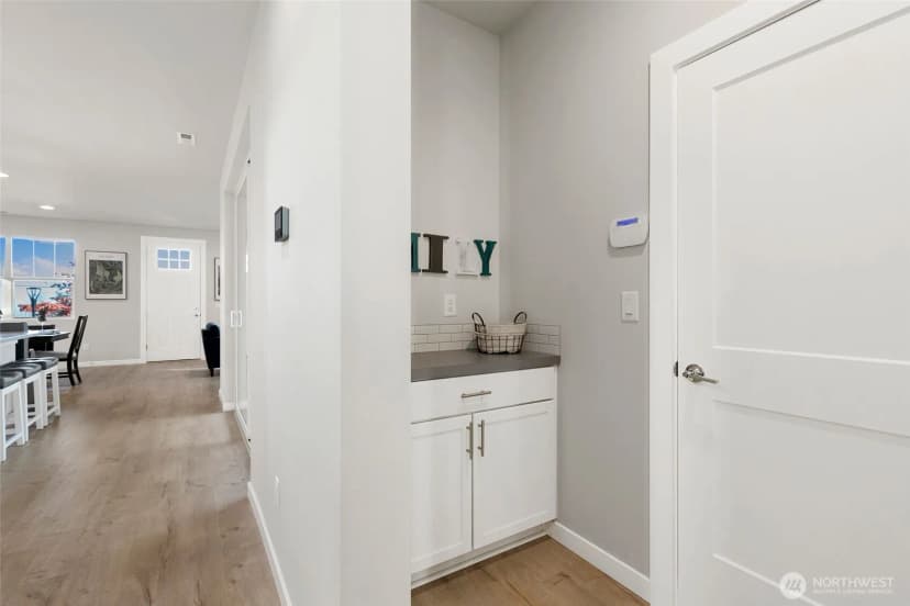 Property photo for 9898 5th Lane Sw #23, Seattle photo 11