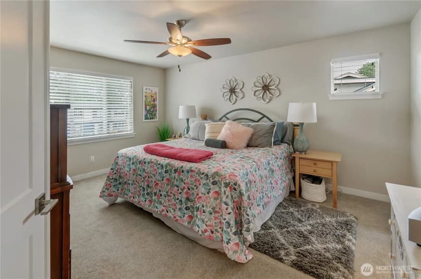 Property photo for 24220 93rd Court S, Kent photo 15