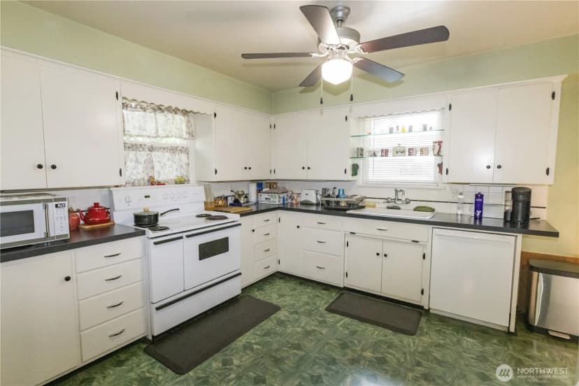 Property photo for 1107 S 4th Street, Dayton photo 9