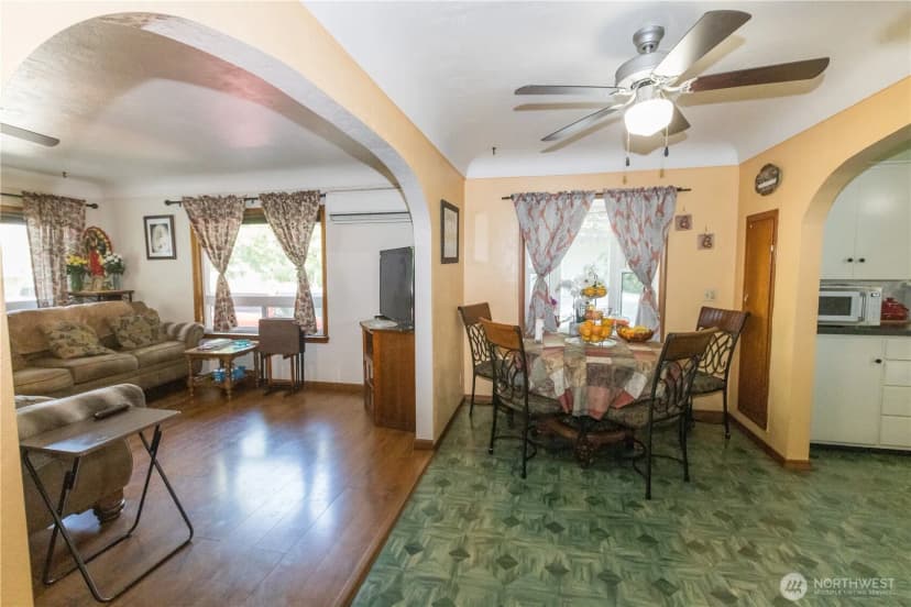 Property photo for 1107 S 4th Street, Dayton photo 6