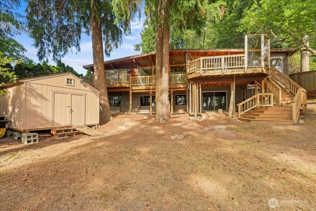 Property photo for 1711 E Lake Sammamish Place Se, Sammamish photo 5