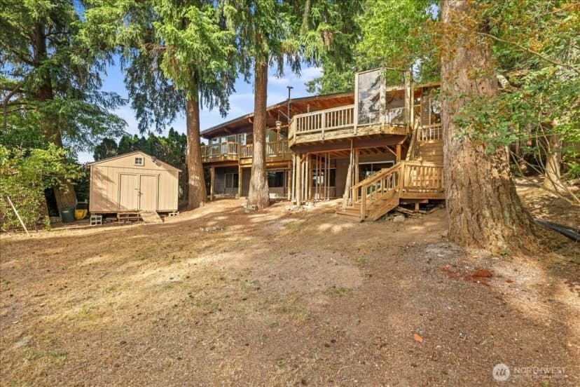 Property photo for 1711 E Lake Sammamish Place Se, Sammamish photo 6