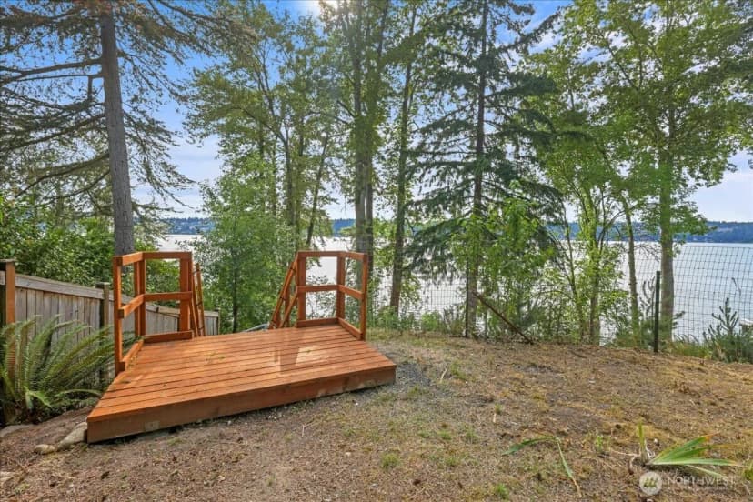 Property photo for 1711 E Lake Sammamish Place Se, Sammamish photo 28