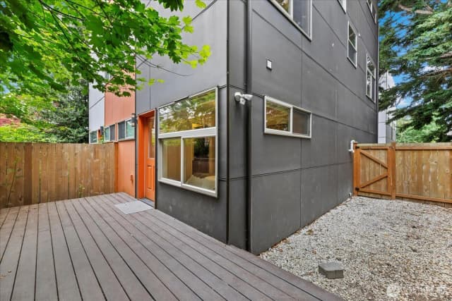 Property photo for 1110 Martin Luther King Jr. Way S #unit A, Seattle photo 4
