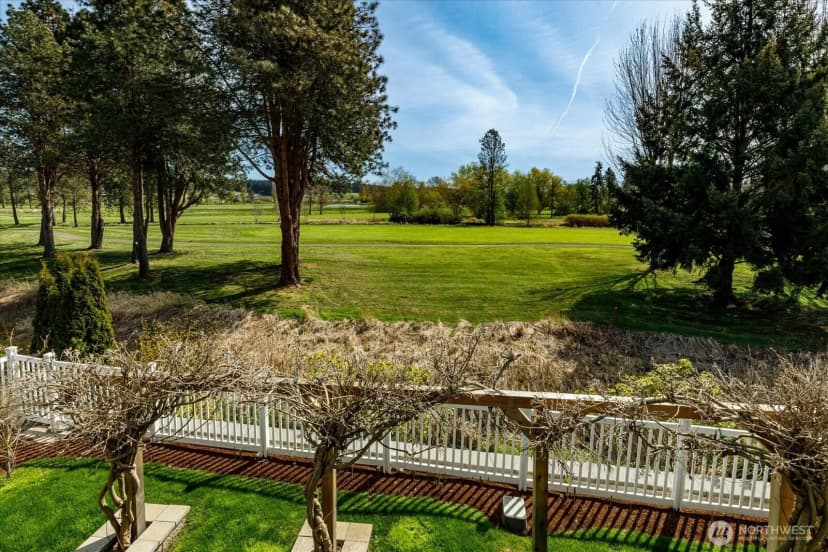 Property photo for 5681 Lenz Place, Langley photo 39