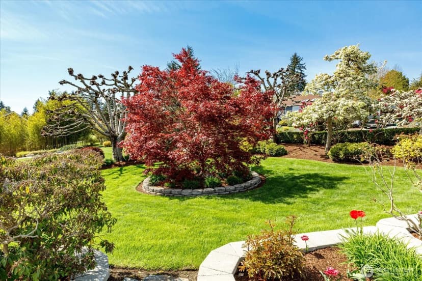 Property photo for 5681 Lenz Place, Langley photo 2