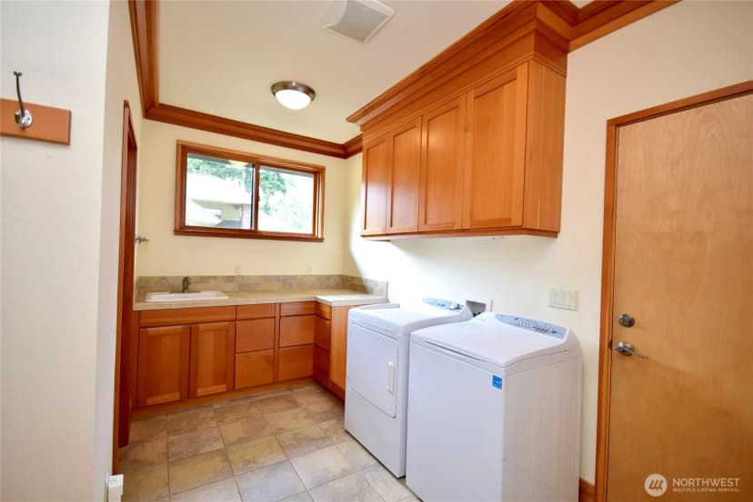 Property photo for 133 Fairway Place, Sequim photo 24