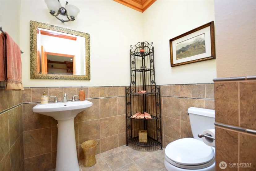 Property photo for 133 Fairway Place, Sequim photo 21