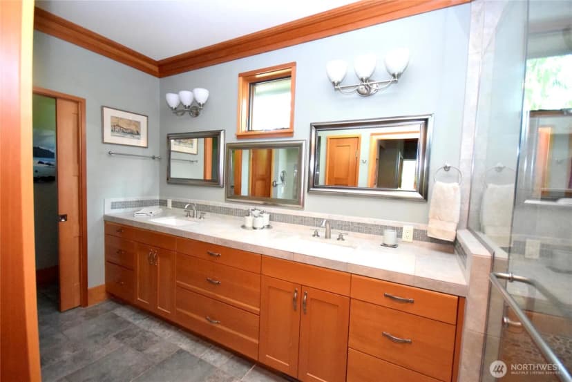 Property photo for 133 Fairway Place, Sequim photo 18