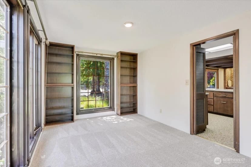 Property photo for 310 224th Street Se, Bothell photo 14