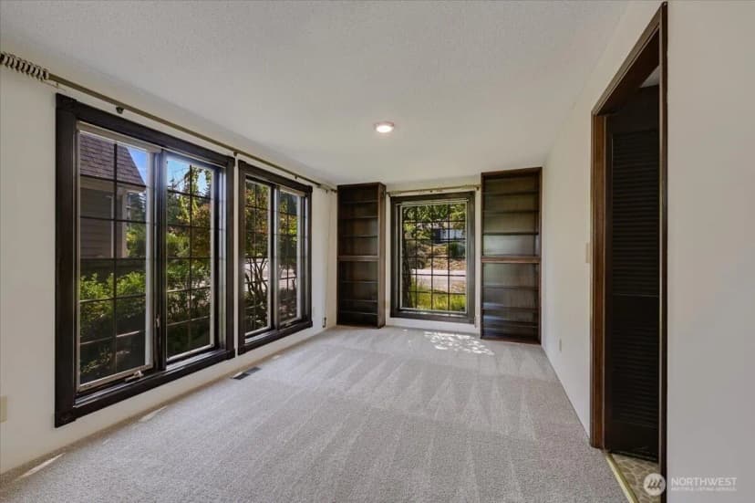 Property photo for 310 224th Street Se, Bothell photo 16