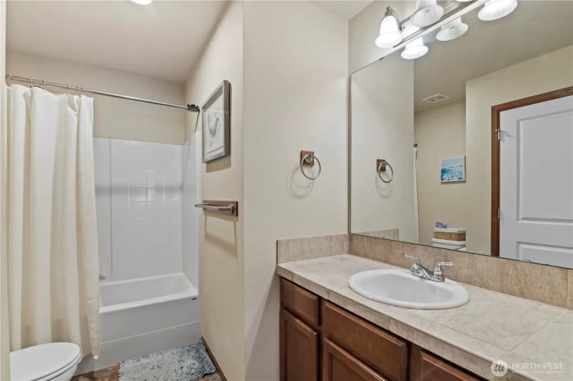 Property photo for 5614 147th Place Ne, Marysville photo 25