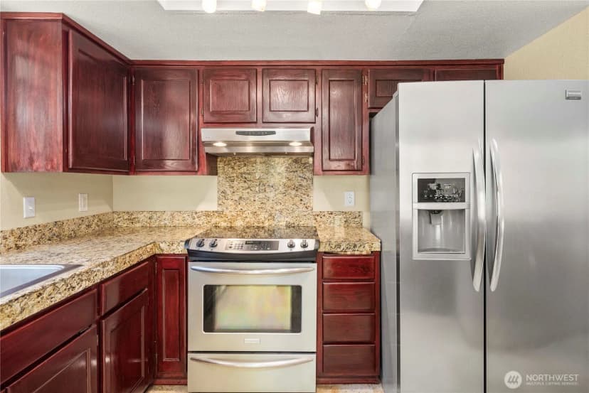 Property photo for 1307 Sw 323rd Street, Federal Way photo 11