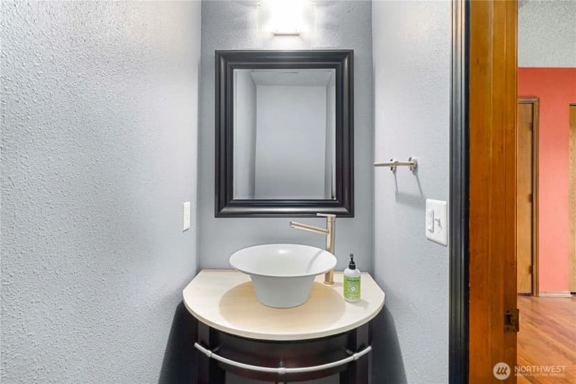Property photo for 1307 Sw 323rd Street, Federal Way photo 25