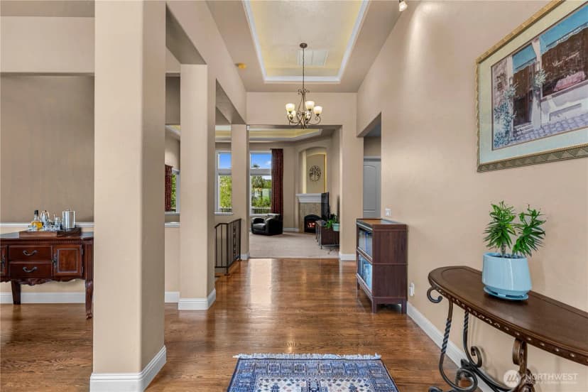 Property photo for 1075 Ridge Crest Drive, Wenatchee photo 6