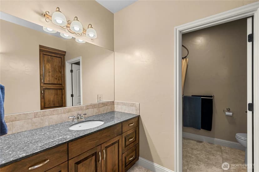 Property photo for 1075 Ridge Crest Drive, Wenatchee photo 29