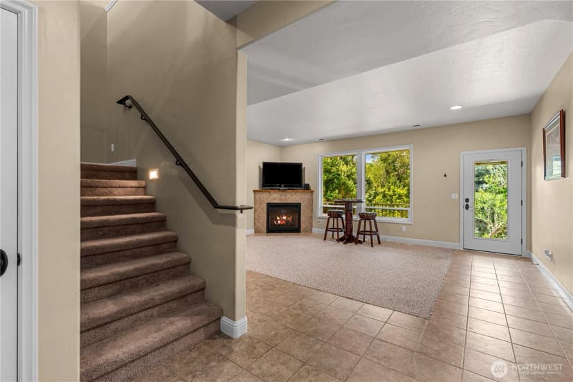 Property photo for 1075 Ridge Crest Drive, Wenatchee photo 21