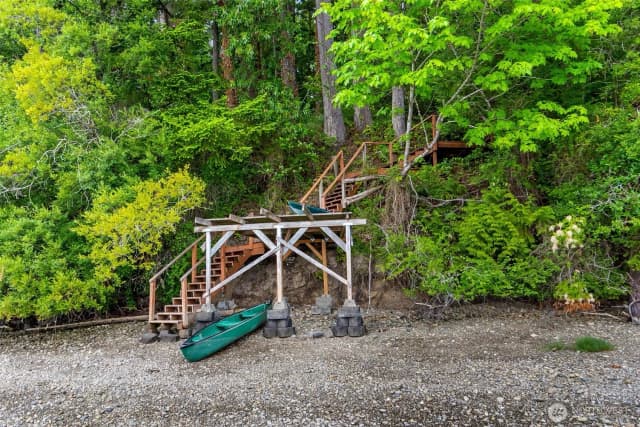 Property photo for 6319 Swayne Drive Ne, Olympia photo 5