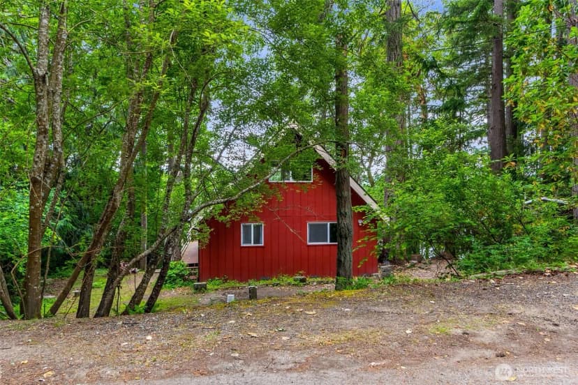 Property photo for 6319 Swayne Drive Ne, Olympia photo 23