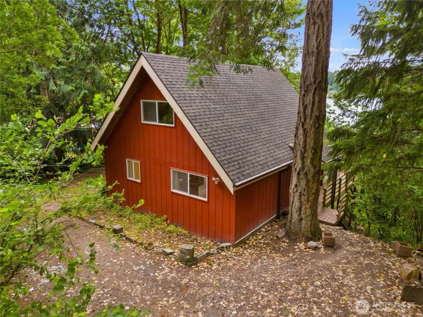 Property photo for 6319 Swayne Drive Ne, Olympia photo 19