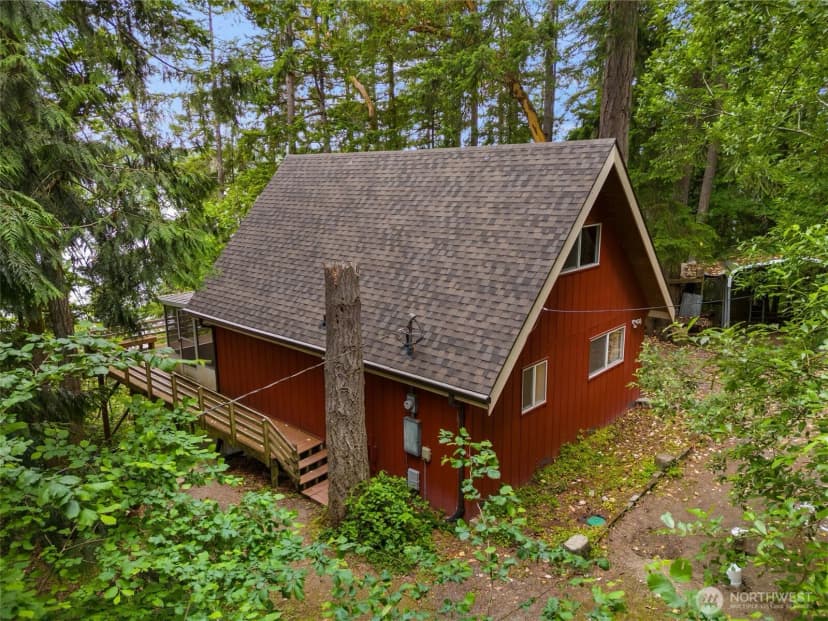 Property photo for 6319 Swayne Drive Ne, Olympia photo 18