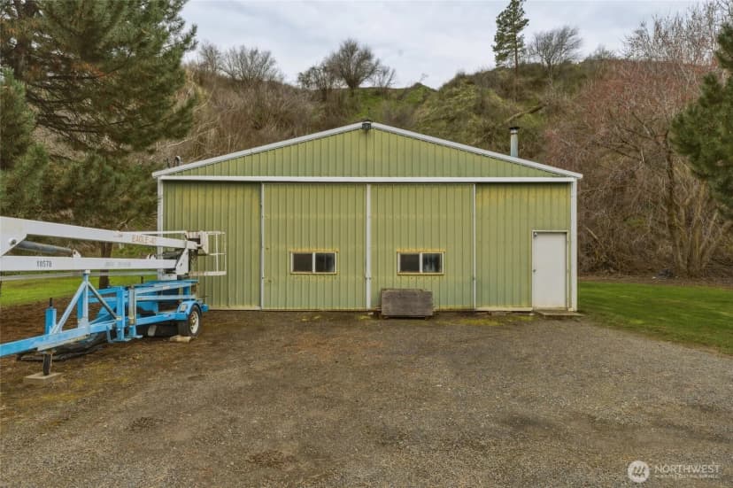 Property photo for 1025 Orchard Street, Waitsburg photo 34
