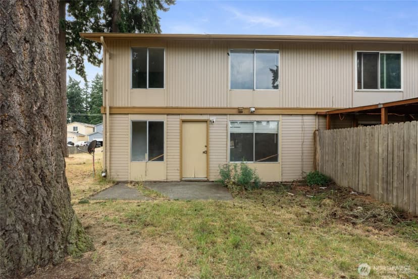 Property photo for 10423 13th Avenue Ct S, Tacoma photo 18