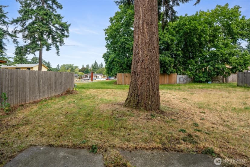 Property photo for 10423 13th Avenue Ct S, Tacoma photo 20