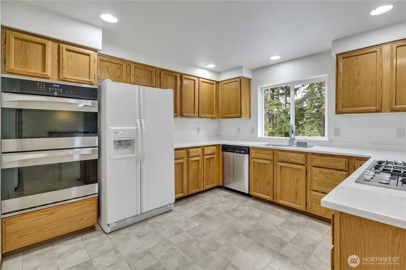 Property photo for 28328 229th Avenue Se, Maple Valley photo 14
