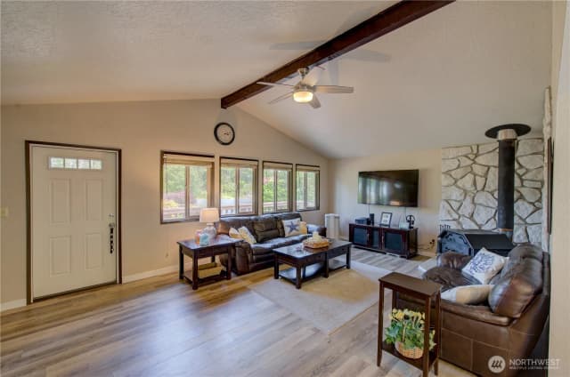 Property photo for 27521 U Street, Ocean Park photo 5