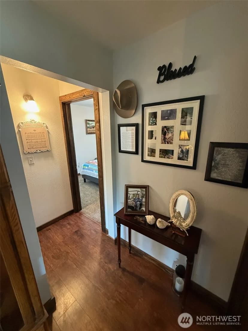 Property photo for 416 Cedar Street S, Omak photo 20