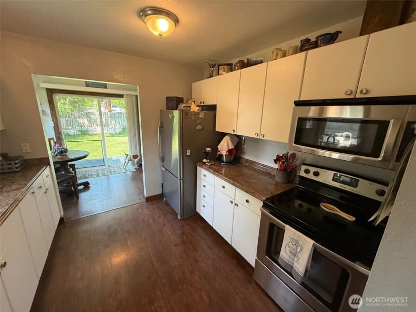 Property photo for 416 Cedar Street S, Omak photo 16