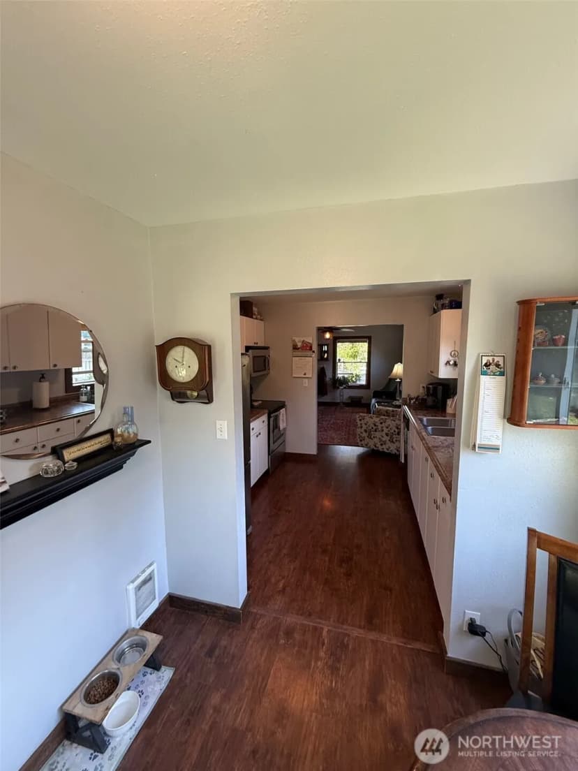 Property photo for 416 Cedar Street S, Omak photo 14